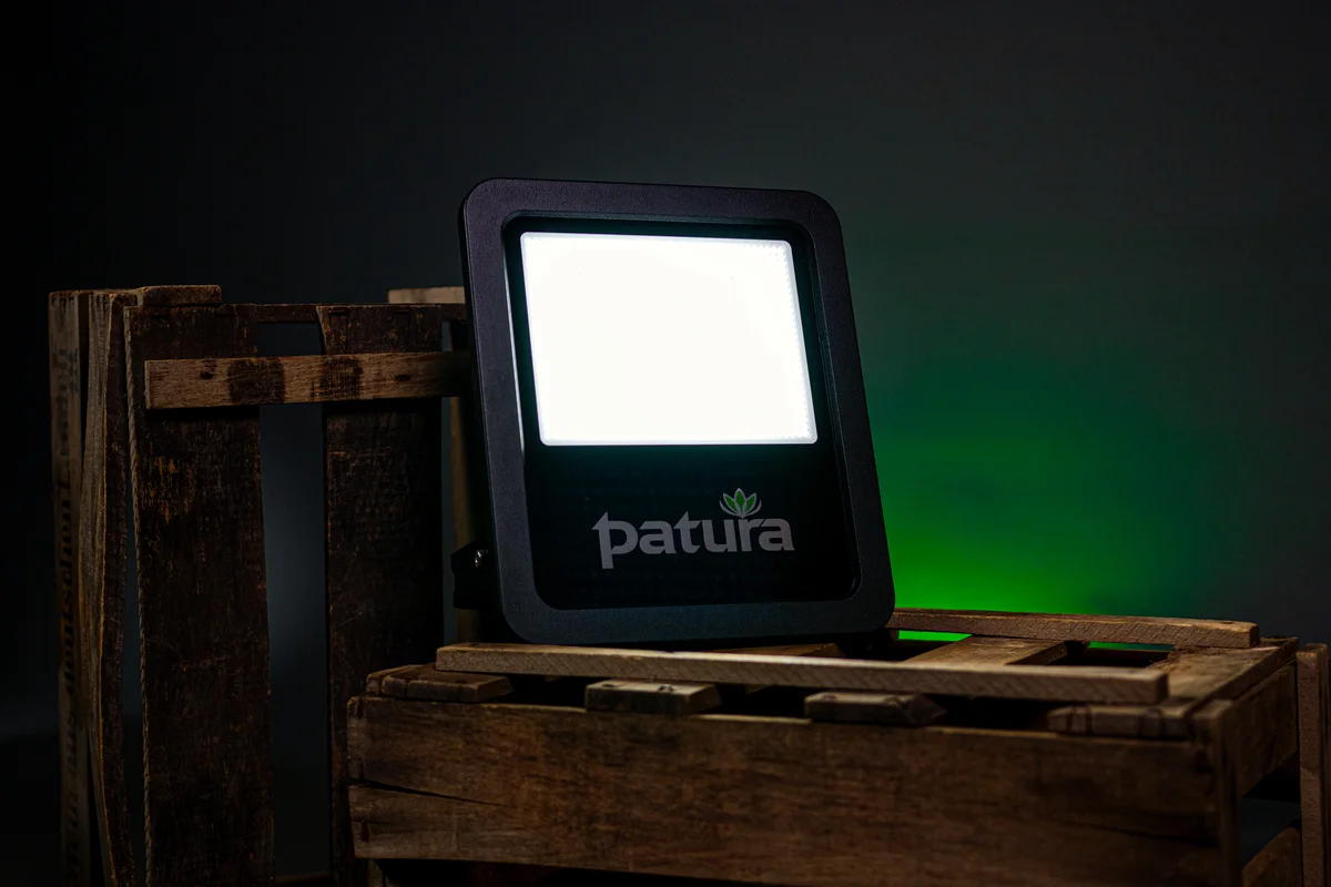 PATURA LED-Flutlicht Power-Line