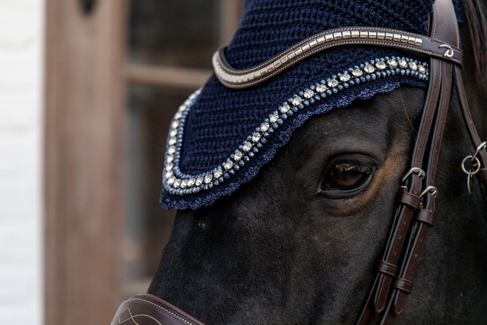 KENTUCKY® HORSEWEAR Fliegenhaube Wellington Big Stone & Pearls, marine
