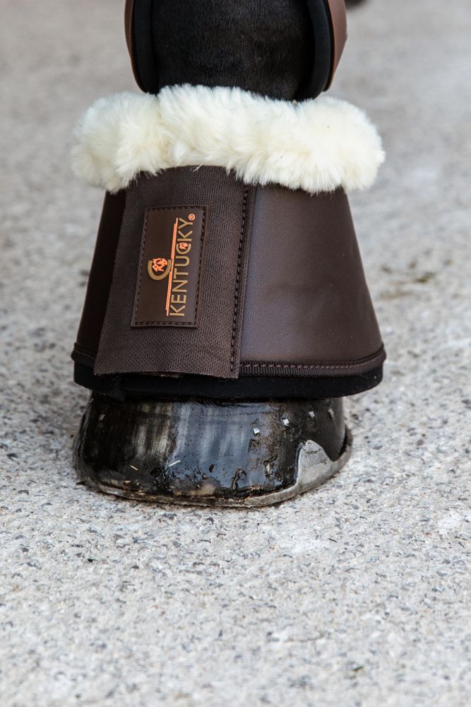 KENTUCKY® HORSEWEAR Schaffell-Hufglocken Leder, braun/natur