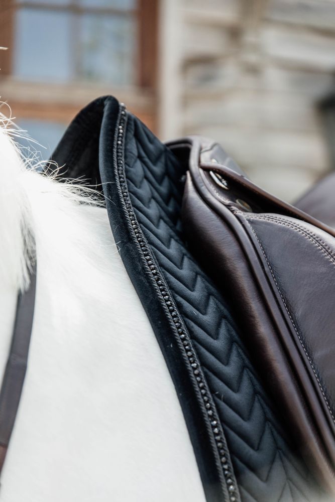 KENTUCKY® HORSEWEAR Schabracke Velvet Pearls Dressur, schwarz