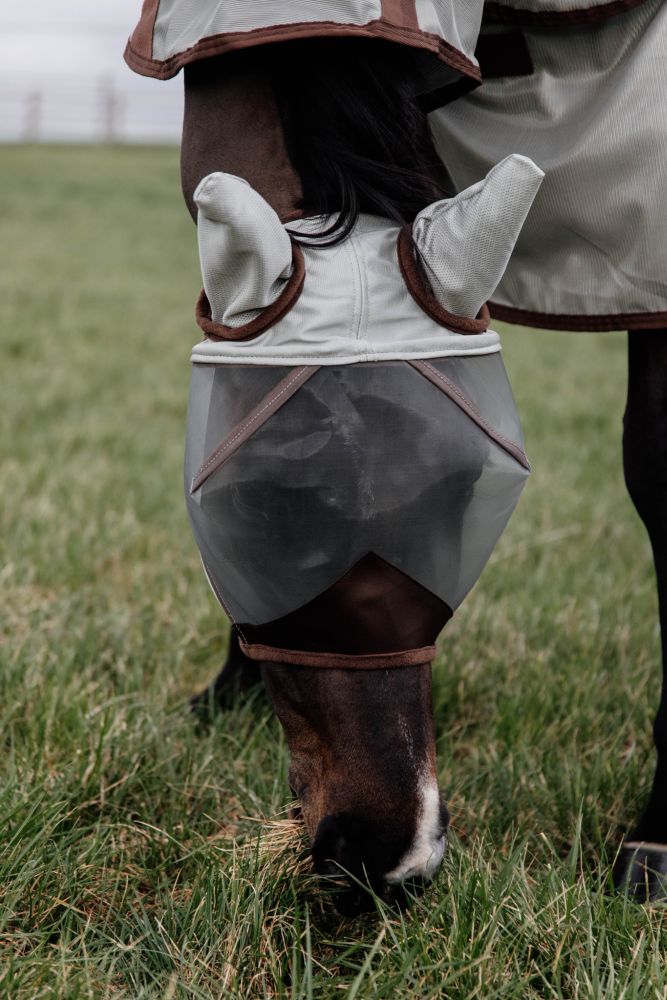 KENTUCKY® HORSEWEAR Fliegenmaske Classic mit Ohren, silber