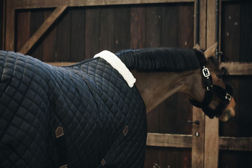 KENTUCKY® HORSEWEAR Stalldecke 400 g, schwarz