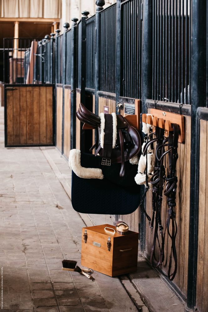 KENTUCKY® GROOMING DELUXE Bridle Rack