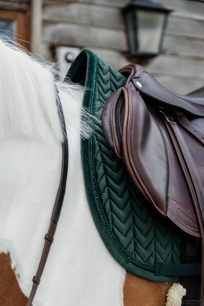 KENTUCKY® HORSEWEAR Schabracke Velvet Pearls Springen, pinien-grün