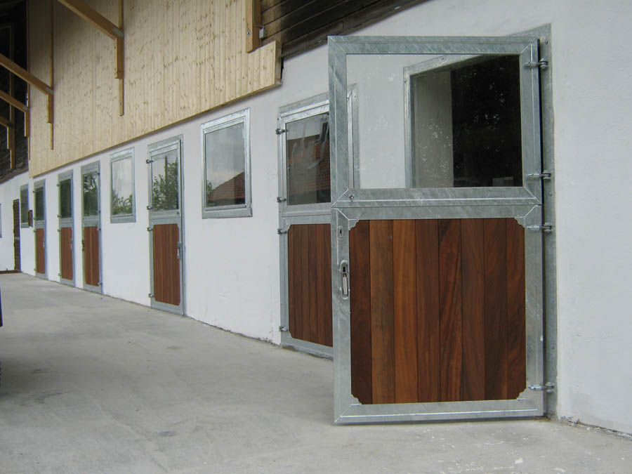 HAU Standard-Stalltür - Höhe: 2,25 m