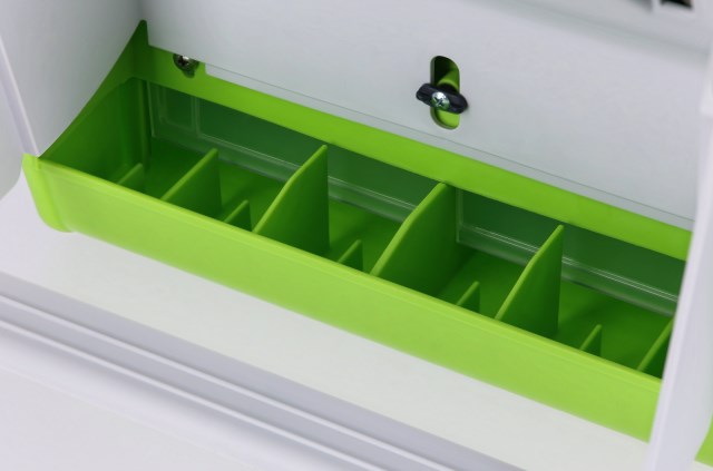 KERBL SmartCoop Futterautomat mit Schutzklappe