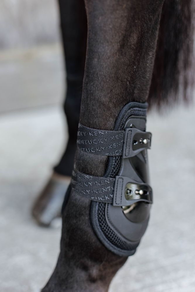 KENTUCKY® HORSEWEAR Streichkappe Moonboots Air X, schwarz
