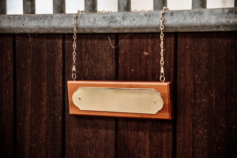 KENTUCKY® GROOMING DELUXE Stallplakette