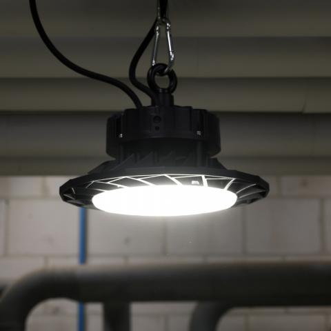SHADA Led Hallen Pendelbeleuchtung - 150 W 21000 lm 4000 K IP65 - Samsung LED - Lifud Netzteil