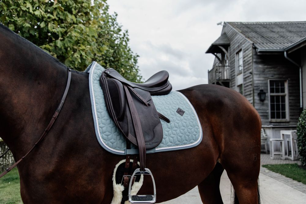 KENTUCKY® HORSEWEAR Schabracke Wolle Dressur, hellblau