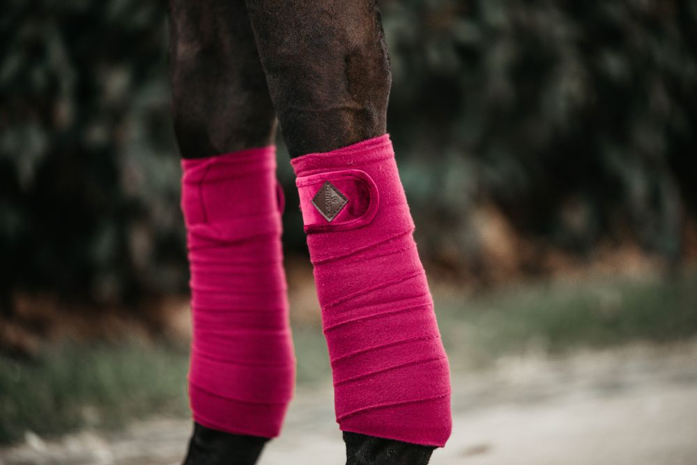 KENTUCKY® HORSEWEAR Fleecebandagen Velvet, 4er-Set, fuchsia