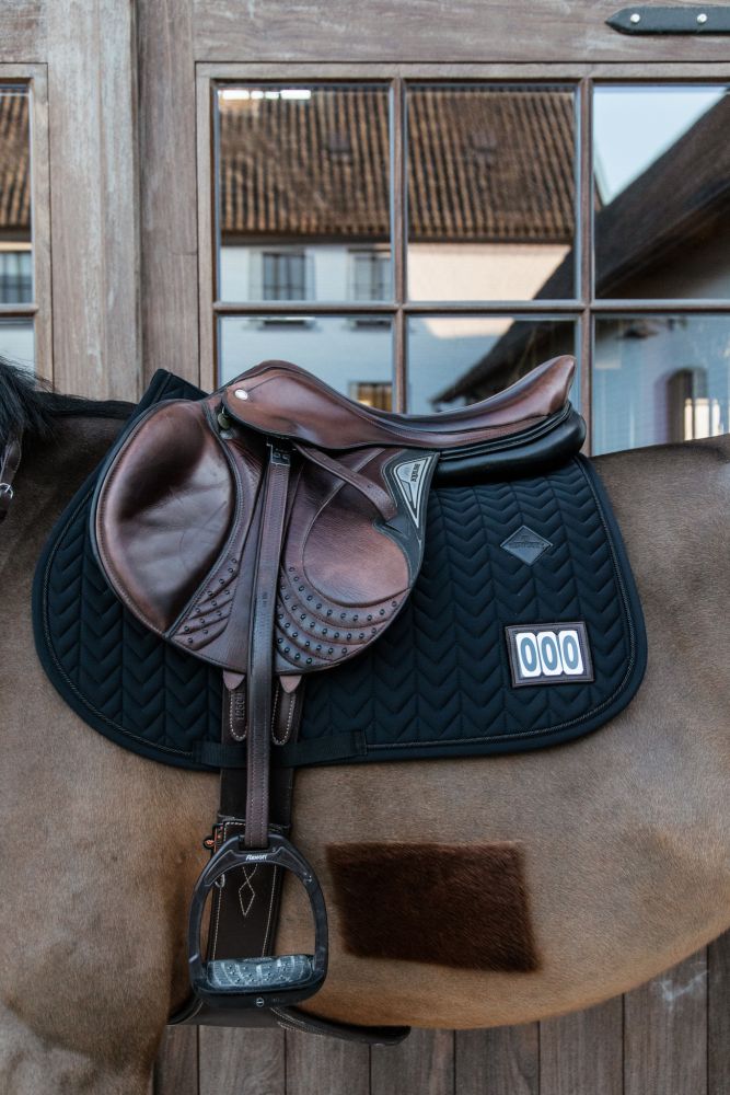 KENTUCKY® HORSEWEAR Schabracke Fishbone Competition Springen, schwarz