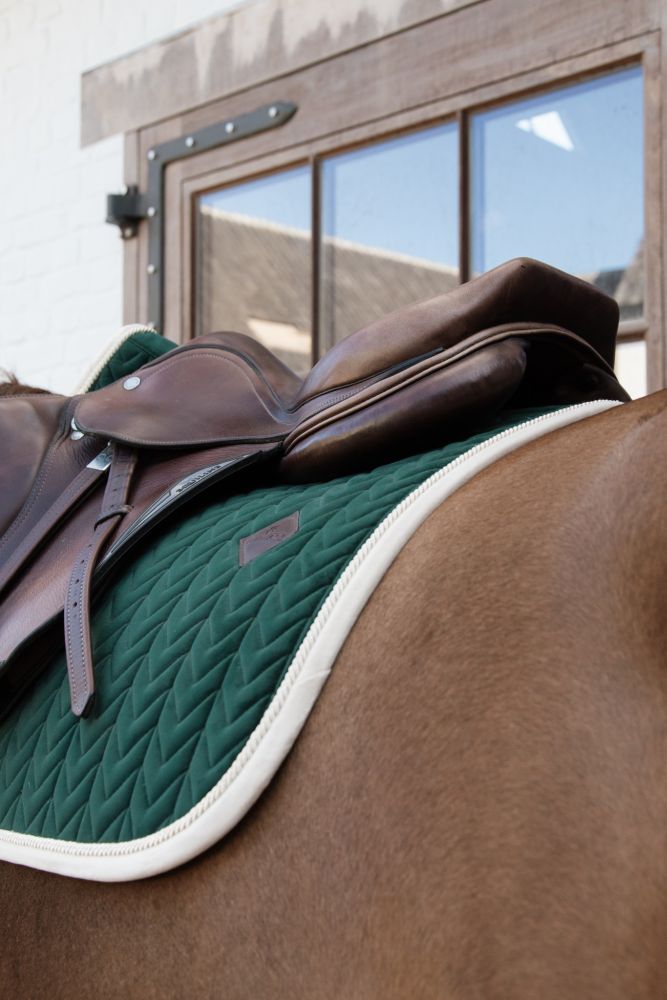 KENTUCKY® HORSEWEAR Schabracke Velvet Contrast Springen, pinien-grün