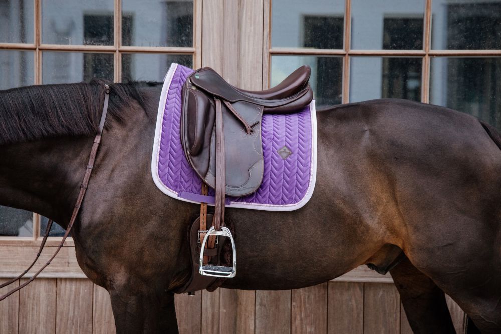 KENTUCKY® HORSEWEAR Schabracke Velvet Contrast Dressur, königlich-vilolett