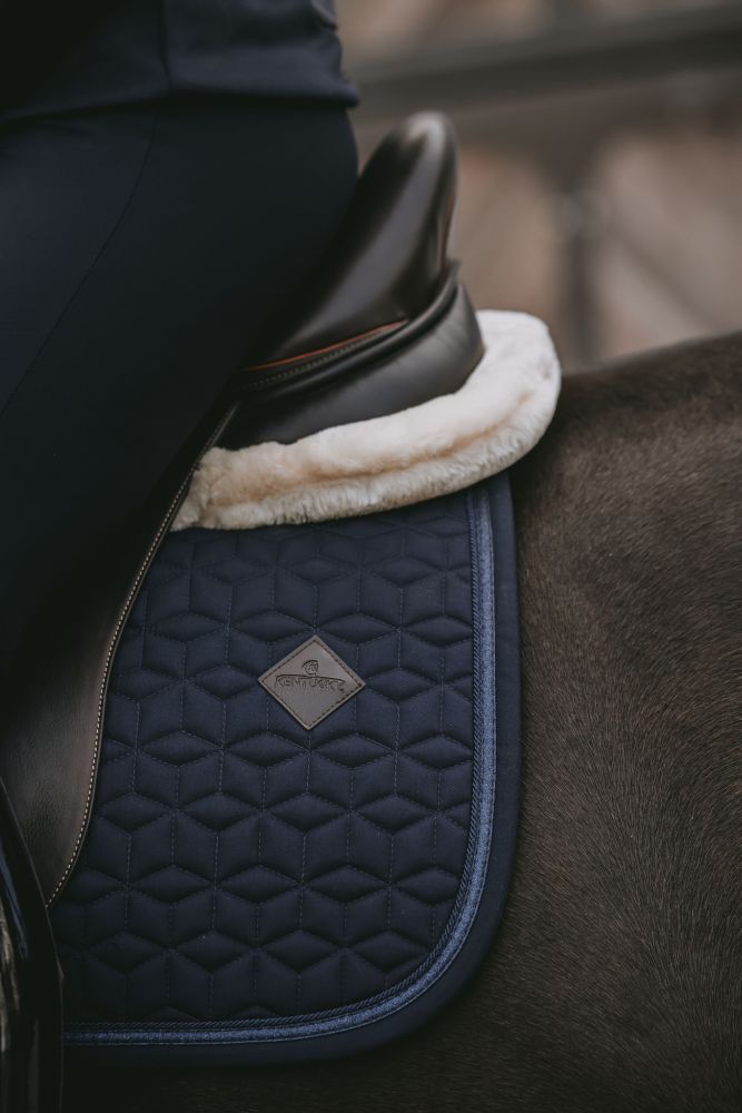 KENTUCKY® HORSEWEAR Schaffell Sattelpad Impact Equalizer