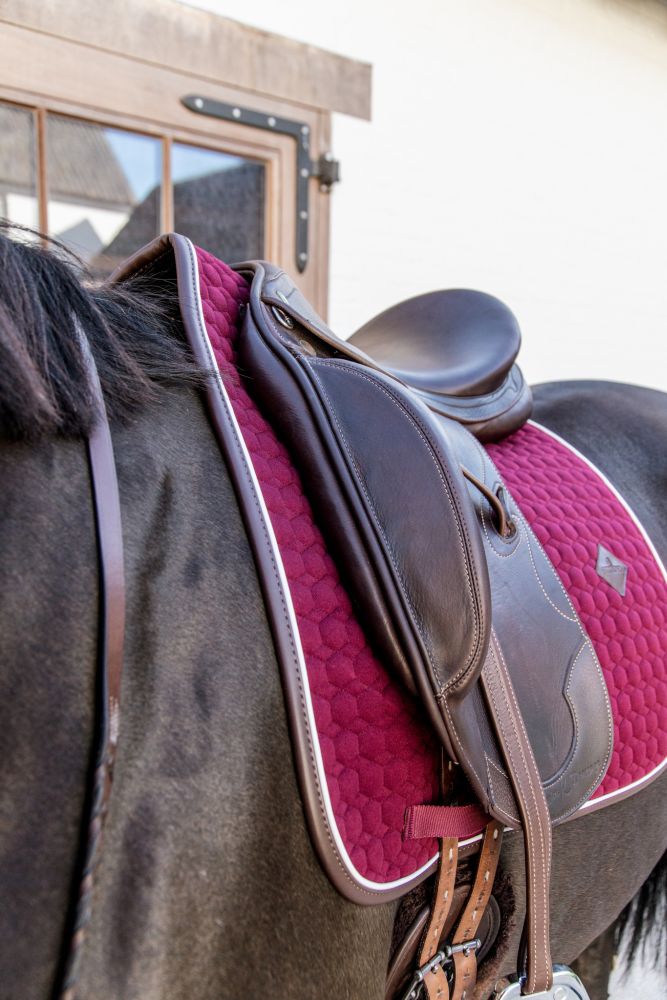 KENTUCKY® HORSEWEAR Schabracke Classic Leder Dressur, bordeaux