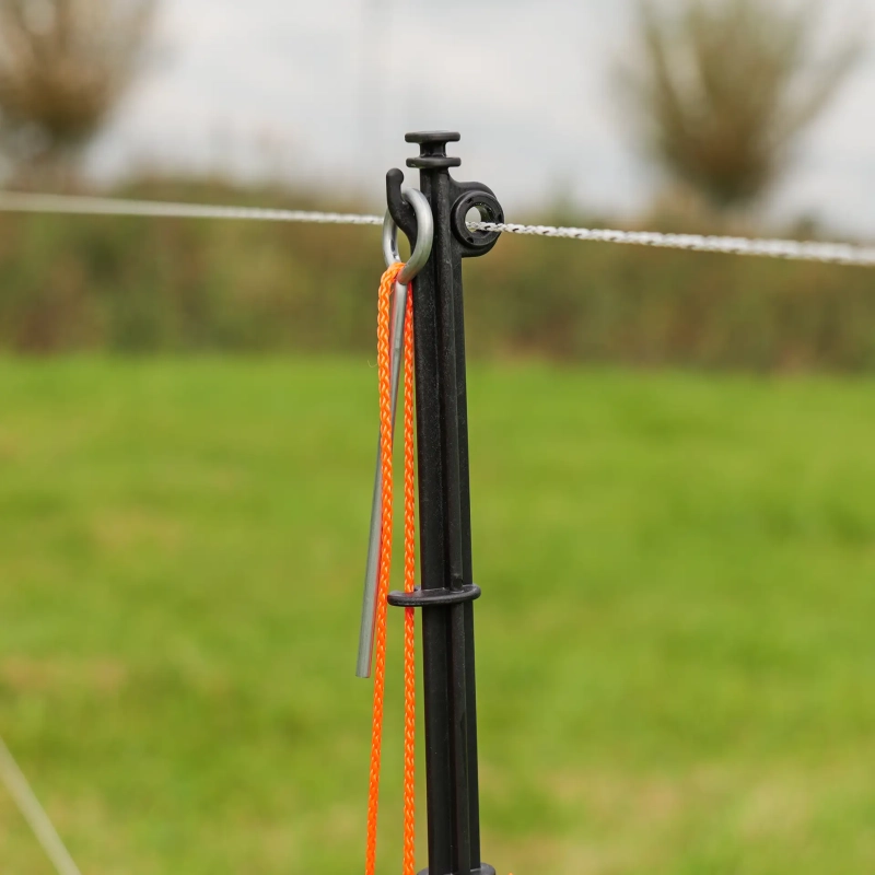 GALLAGHER SmartFence V2 (4 Stück) - 10 Pfähle, 4 Drähte und Rollen in einem System