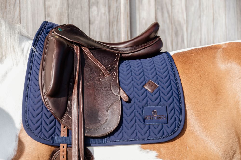 KENTUCKY® HORSEWEAR Schabracke Fishbone Competition Dressur, marine