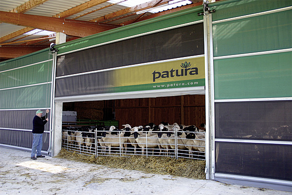 PATURA Agrartor mit Kettenantrieb, 2,50 m Breite