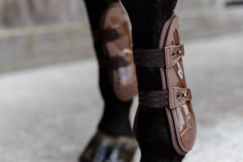 KENTUCKY® HORSEWEAR Springgamasche Bamboo Elastic, braun