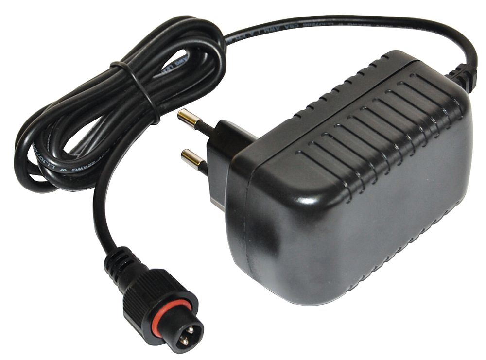 AKO Duo Power X 4000 - 12 V/230 V