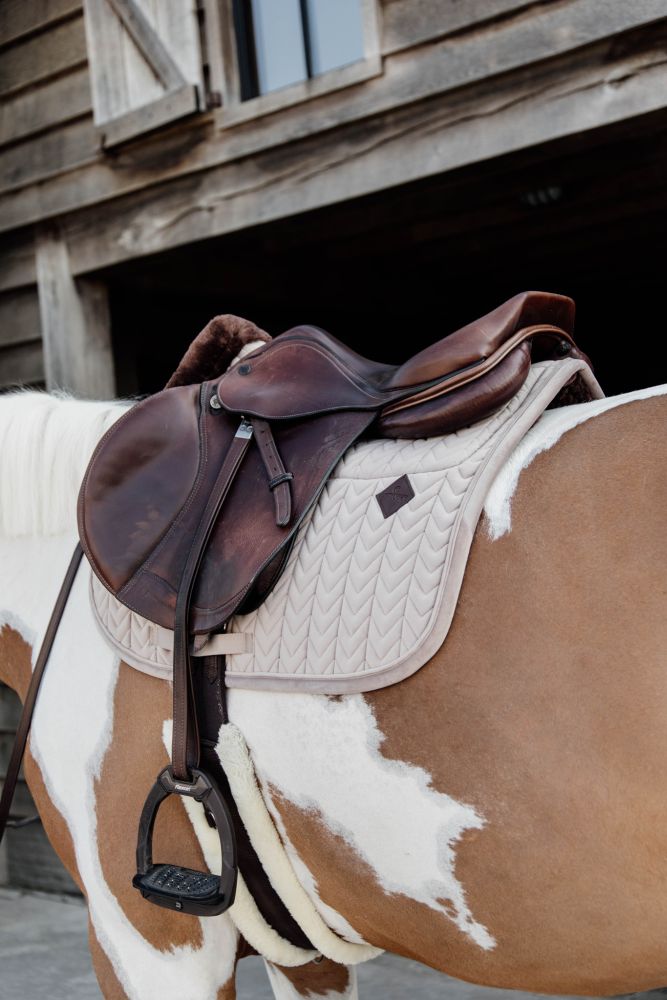 KENTUCKY® HORSEWEAR Skin Friendly Schabracke Velvet Springen, beige