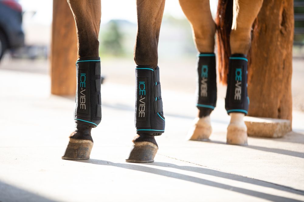 HORSEWARE® Ice-Vibe® Boots