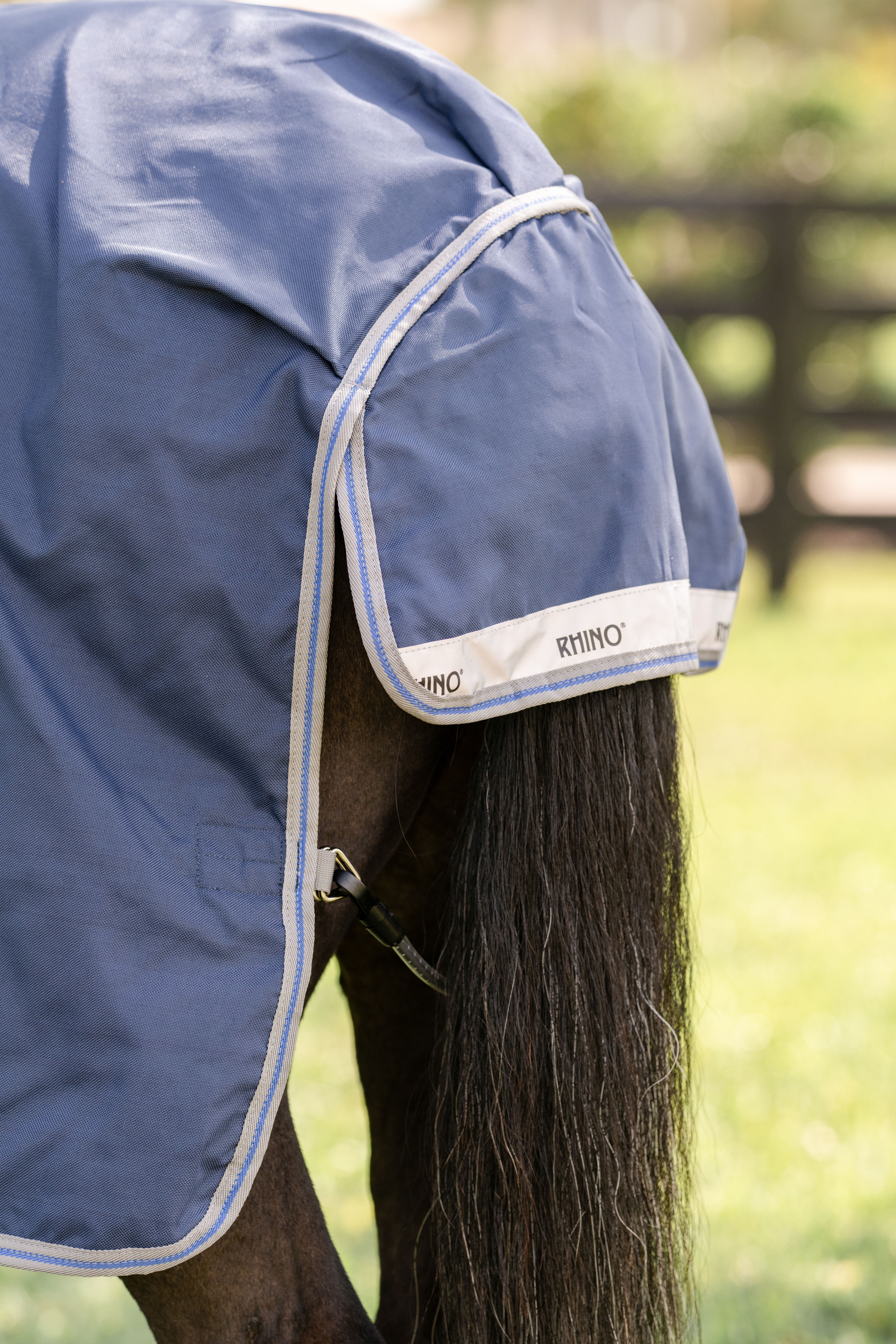 HORSEWARE® Rhino® Wug Turnout, 0g, navy/titanium 