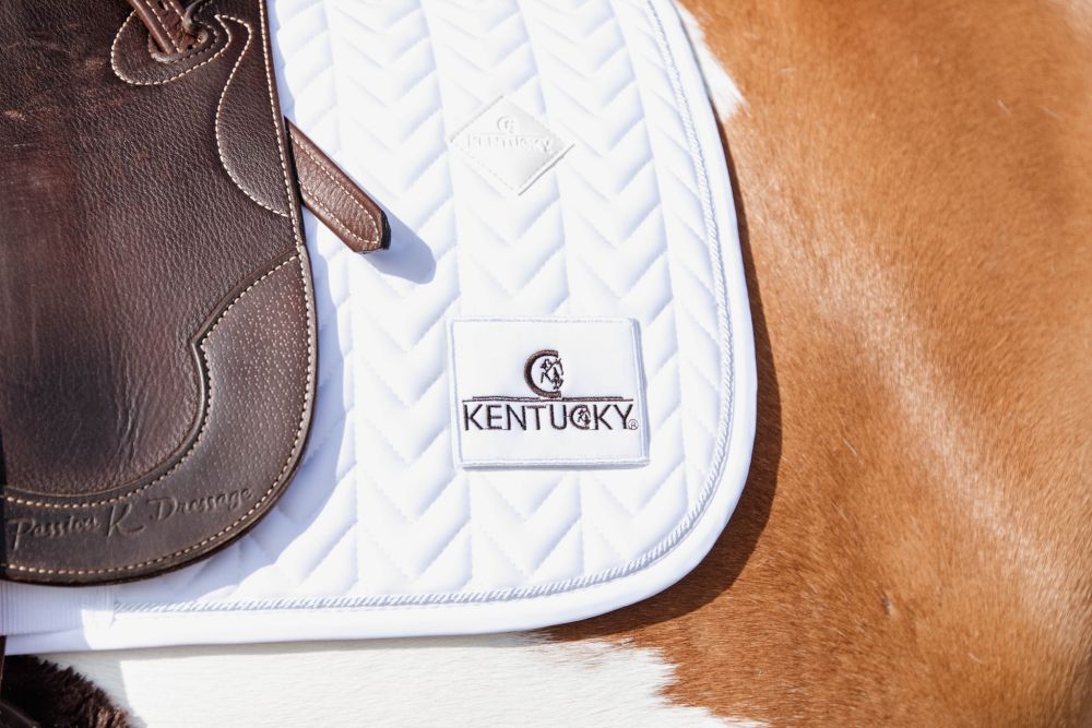 KENTUCKY® HORSEWEAR Schabracke Fishbone Competition Dressur, weiß