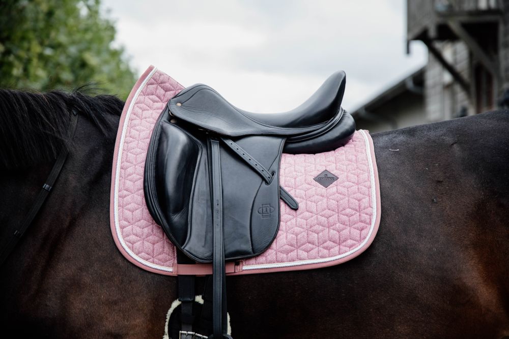 KENTUCKY® HORSEWEAR Schabracke Wolle Dressur, altrosa