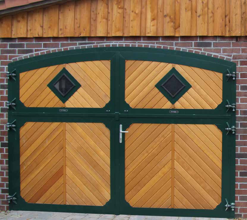 GROWI® Stalltor mit Bogen & Karo-Fenster