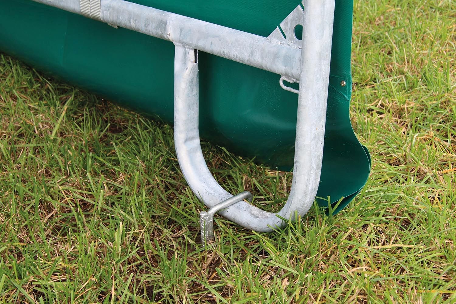 GROWI® Rundbogen-Weidezelt 3,60 x 3,60 x 3,25 m ohne Tor