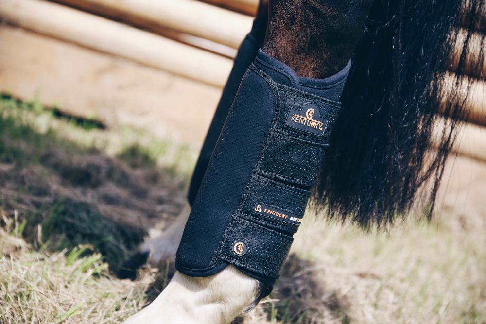 KENTUCKY® HORSEWEAR Geländegamaschen Air Tech hinten, schwarz 