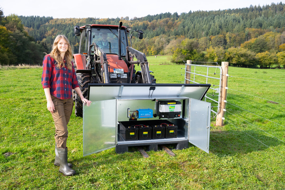 PATURA Sicherheitsbox XXL mit P 8000 Weidezaungerät 