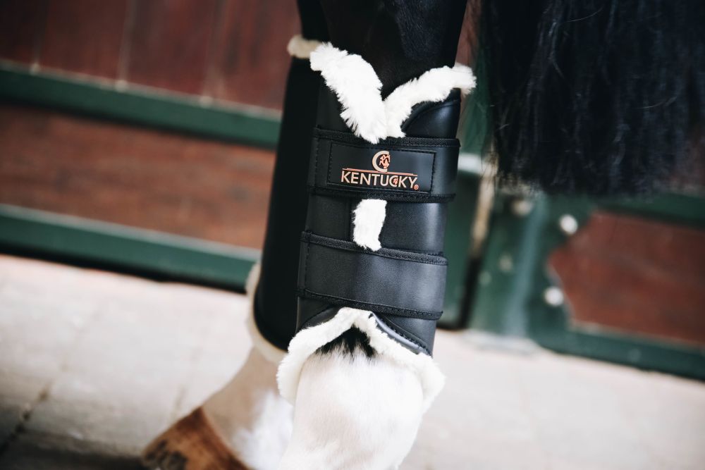 KENTUCKY® HORSEWEAR Arbeitsgamasche Kunstleder hinten, schwarz