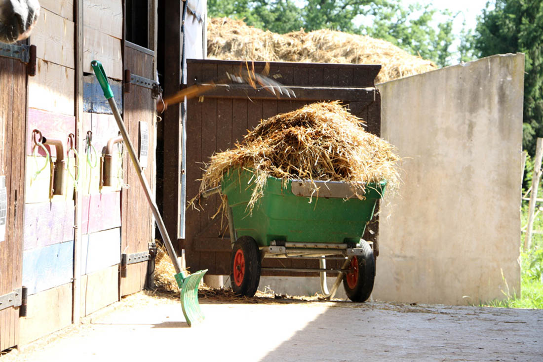 LA BUVETTE Kippschubkarre, 330 l/600 l