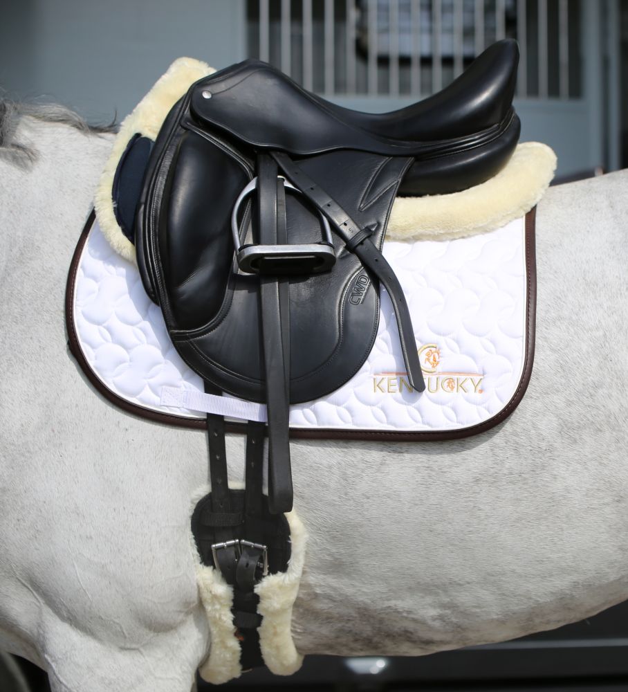 KENTUCKY® HORSEWEAR Lammfell Sattelpad Absorb, marine