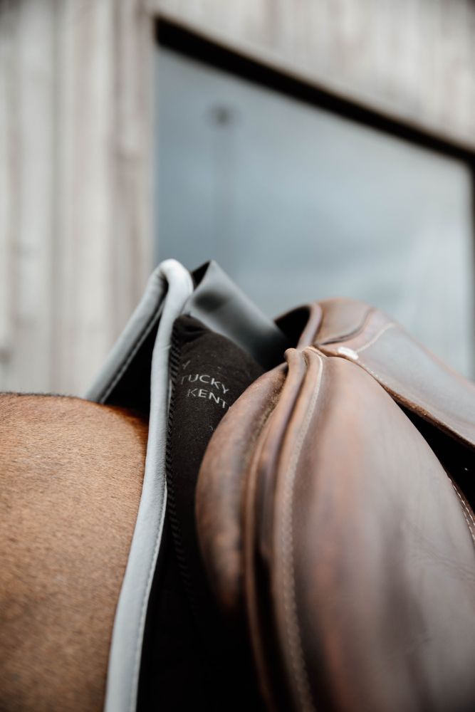 KENTUCKY® HORSEWEAR Sattelpad Correction Impact
