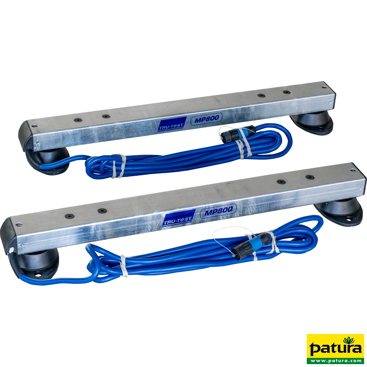 Paar Tru-Test Wiegestäbe MP800 aus verzinktem Stahl mit blauen Anschlusskabeln und Gummifüßen.