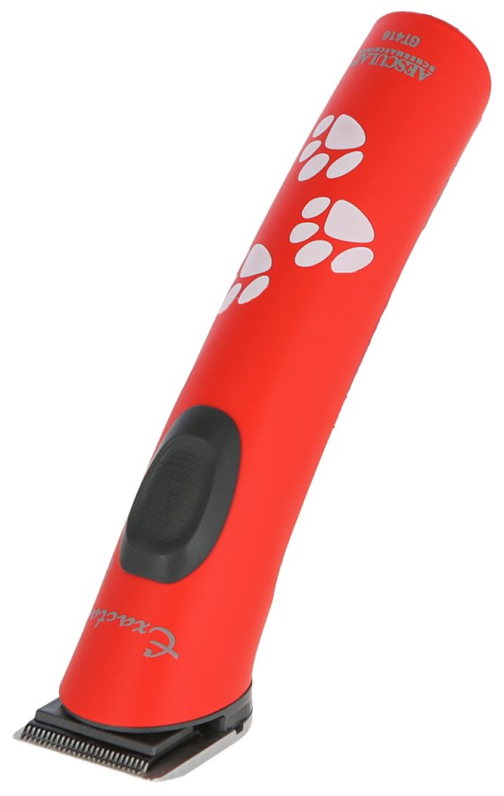 Roter Aesculap Akkutrimmer Exacta mit weißen Pfotenabdrücken und Scherkopf GT608 für die präzise Schur von Tieren.