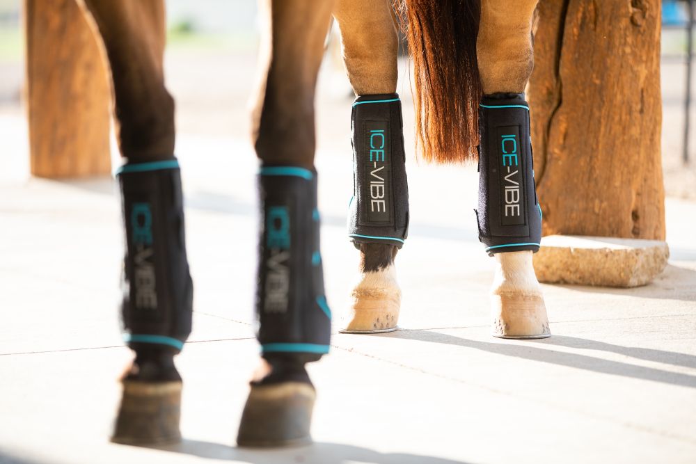 HORSEWARE® Ice-Vibe® Boots