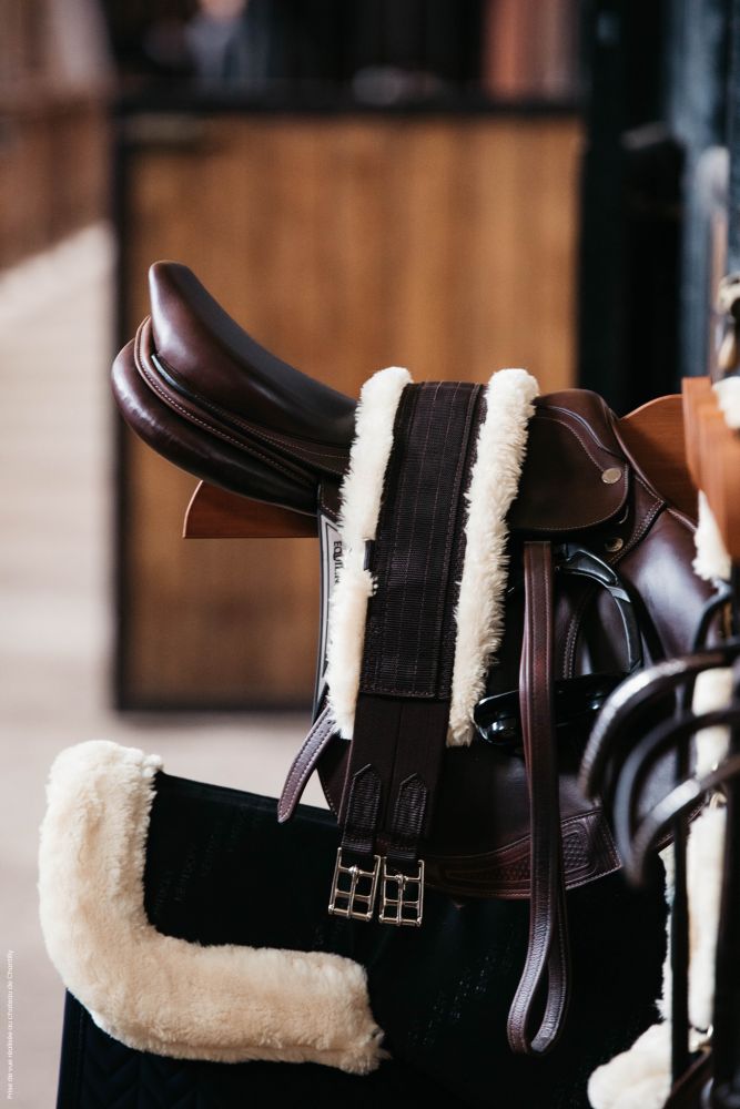 KENTUCKY® GROOMING DELUXE Saddle Rack