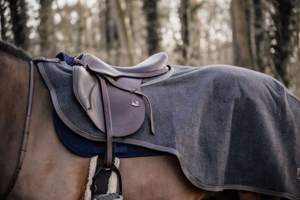 KENTUCKY® HORSEWEAR Ausreitdecke Heavy Fleece, dunkelgrau