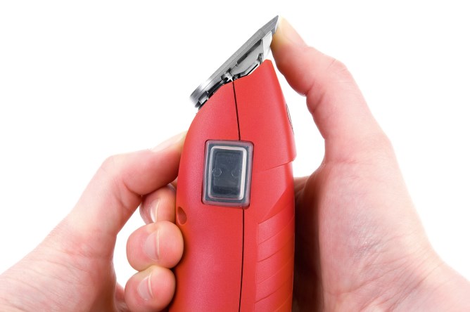 AESCULAP Schermaschine FAV5 mit Scherkopf GT330