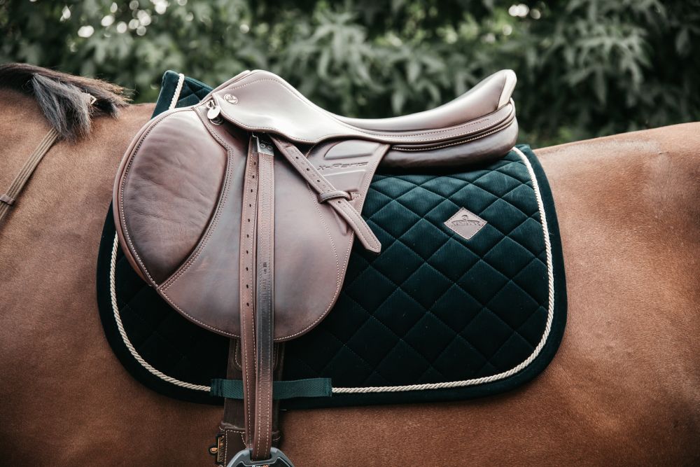 KENTUCKY® HORSEWEAR Schabracke Cord Springen, pinien-grün