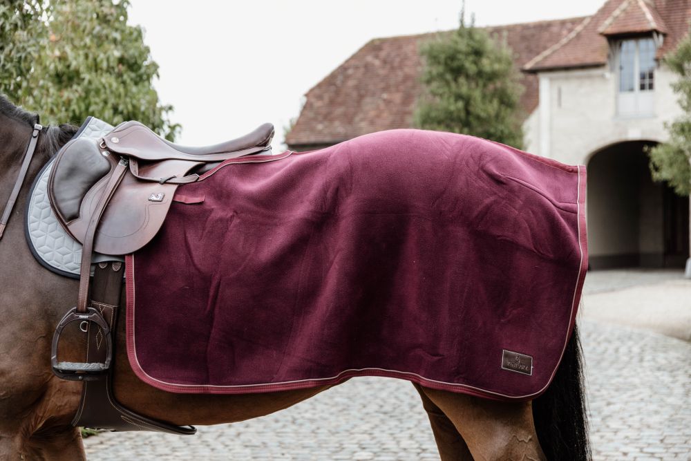 KENTUCKY® HORSEWEAR Ausreitdecke Quadrat Heavy Fleece, bordeaux