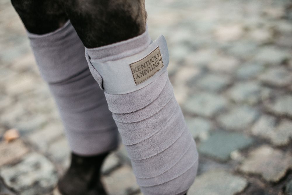 KENTUCKY® HORSEWEAR Polar Fleece-Bandagen, 4er-Set, grau
