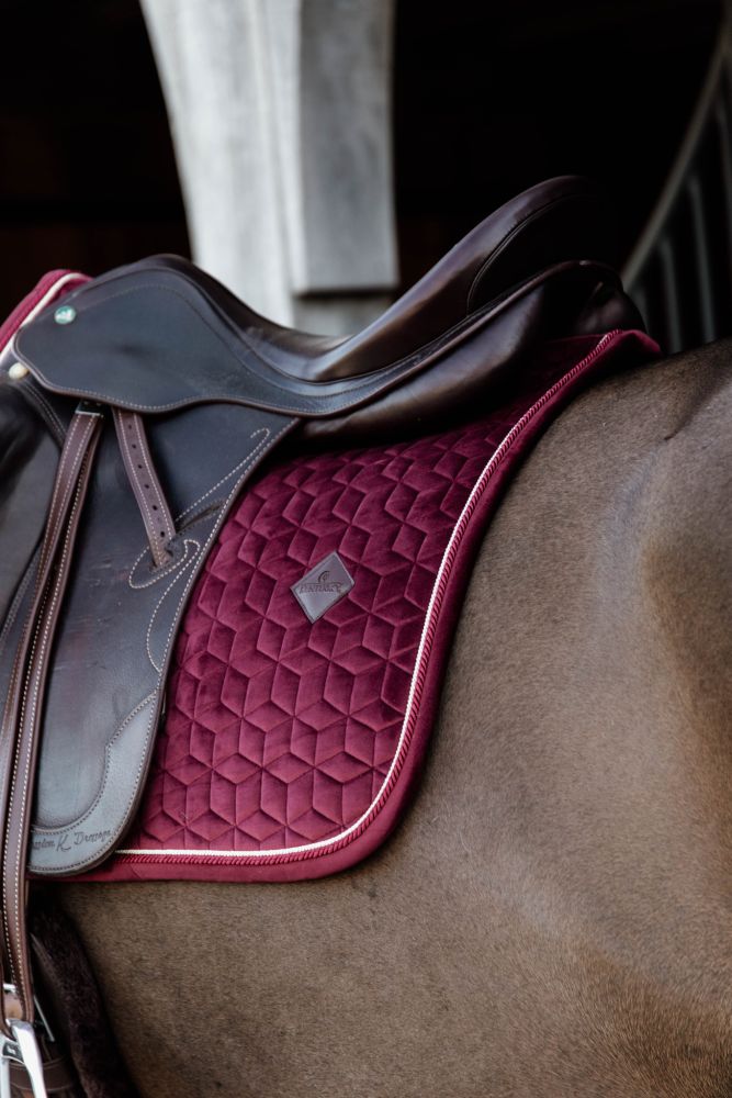 KENTUCKY® HORSEWEAR Schabracke Velvet Dressur, bordeaux