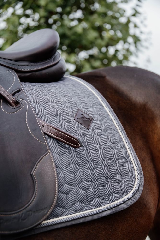 KENTUCKY® HORSEWEAR Schabracke Wolle Dressur, grau