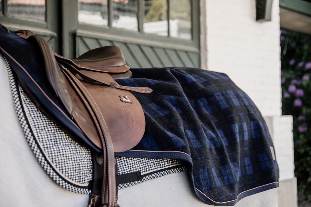 KENTUCKY® HORSEWEAR Ausreitdecke Heavy Fleece, kariert